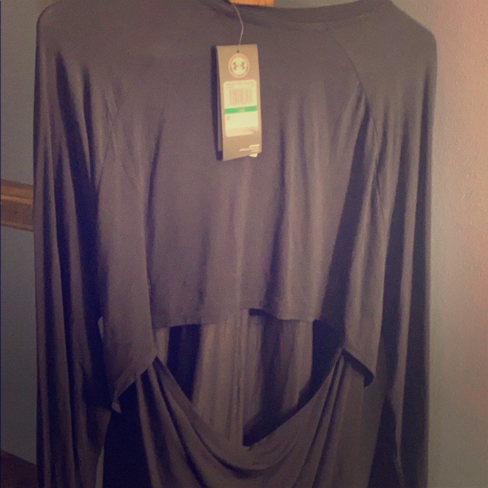 Under Armour long sleeve top